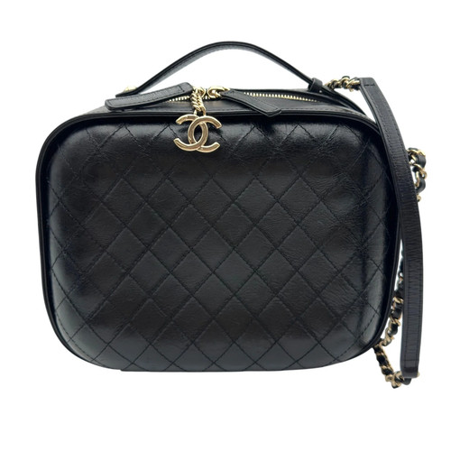 Chanel matelassé camera bag - chanel,