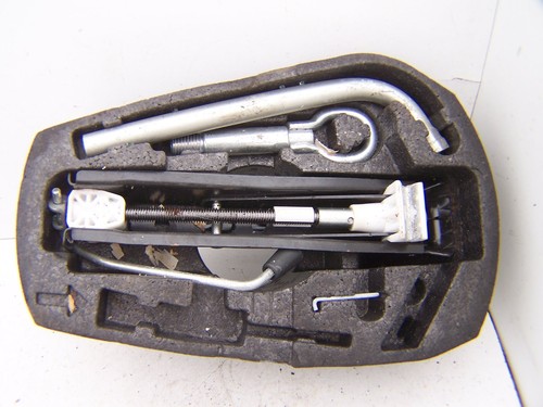 Volkswagen jack kit - volkswagen,