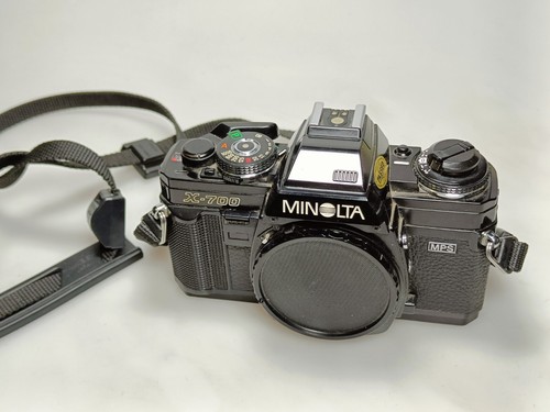 Minolta 700 slr camera - minolta,