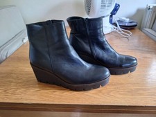Gabor Wedge Leather Heeled Ankle Boots, Size 6.5