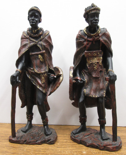 Collectible resin figurines - 2,