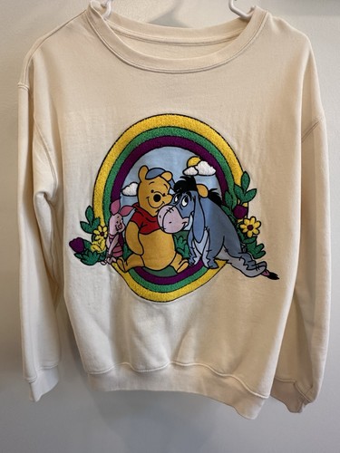 Winnie the pooh sweatshirt - winnie,