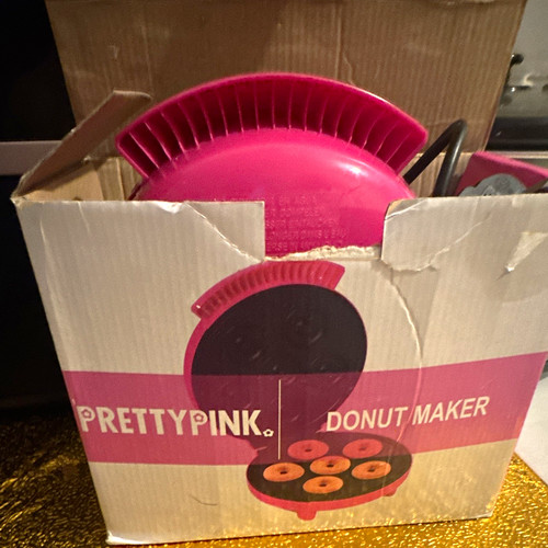 Pretty pink donut maker - donut,