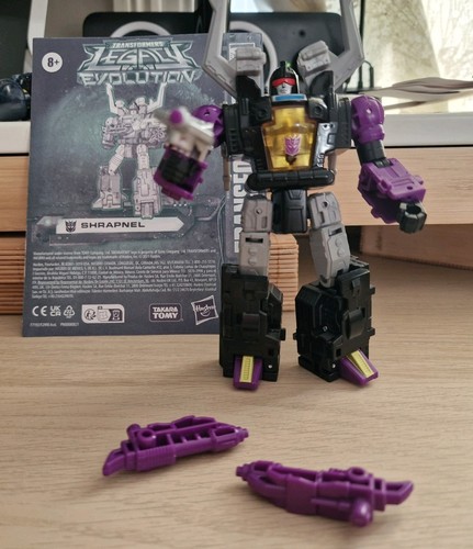 Transformers legacy united - transformers,