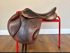 18" Eric Thomas Adjustable Tree Monoflap Jumping Saddle