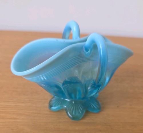 Antique davidson blue - antique, pearline