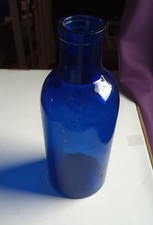 Vintage Cobalt Blue Apothecary Glass Bottle  old bubbles in glass