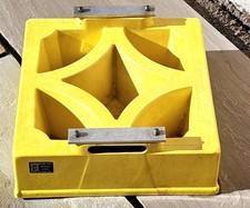 Vintage 1970s Mould For