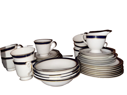 Royal worcester howard - worcester, 1982
