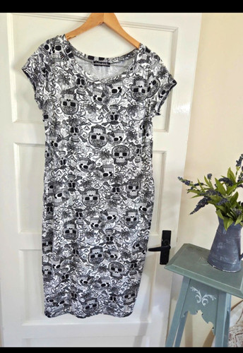 Select sheath dress scoop neck - sheath,