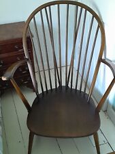 Windsor low 203 3  x2 chairs