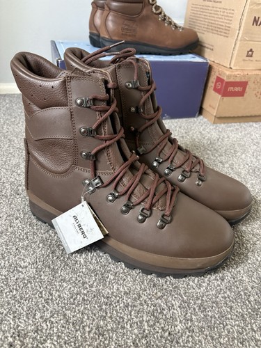 Altberg defender combat brown - defender,