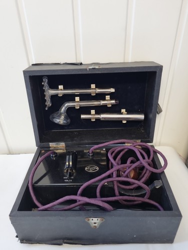 Vintage ogee violet - ogee, ray