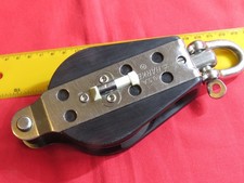 Harken Midrange Ratchet Block – Single with Swivel & Becket – H1572 - Used