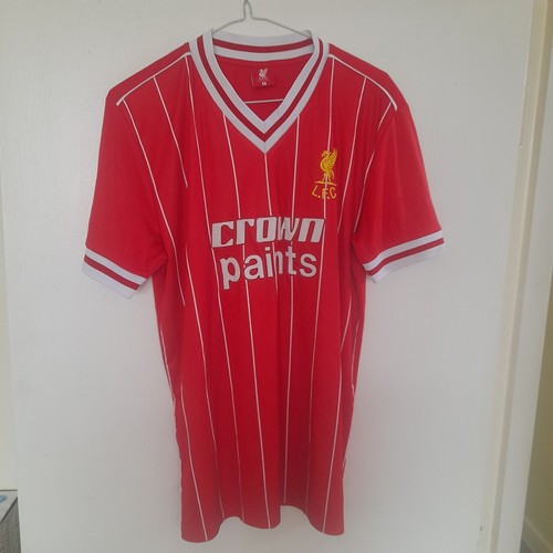 Liverpool football shirt size - football,