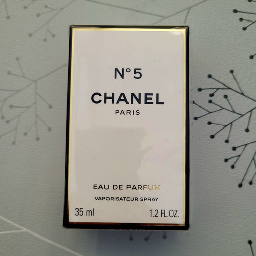 Brand new chanel eau - 5,