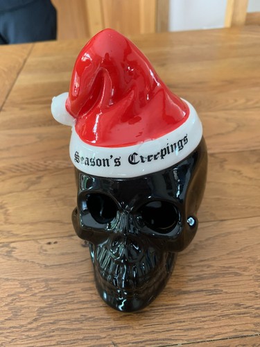 Seasons greetings skull - greetings,