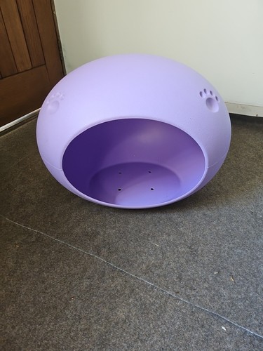Purple dog cat - purple, egg