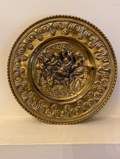 Vintage Brass Wall Charger – Tavern Drinking Scene – Embossed Decorative Plate