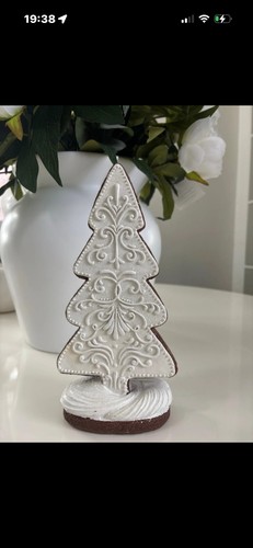 Cupcakes and cashmere frosted - cupcakes,