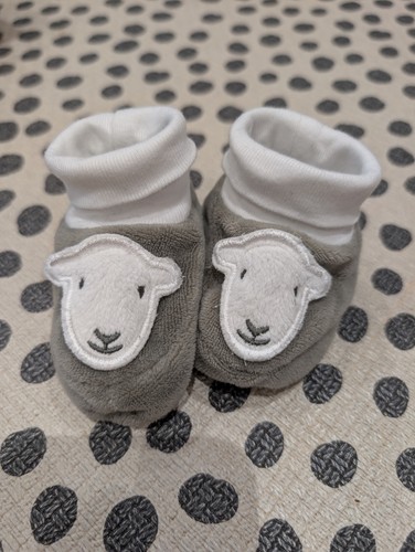 Grey and white herdy - white, baby