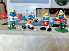 4 American Football Smurfs 20132 Thrower 20170 Cheerleader 20149 Majorette 20188