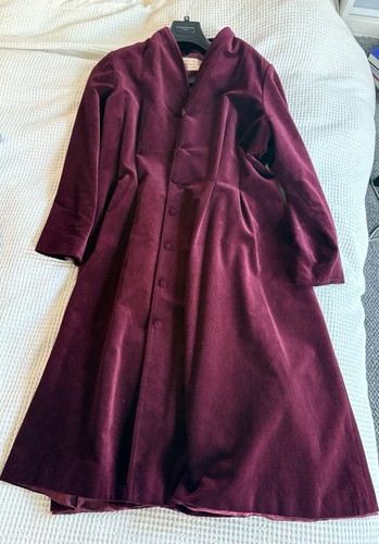 Jacqueline mills burgundy - jacqueline, s.