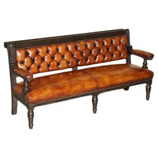 1 OF 4 RESTORED ANTIQUE VICTORIAN CHESTERFIELD LEATHER SNOOKER HALL PUB BENCHES
