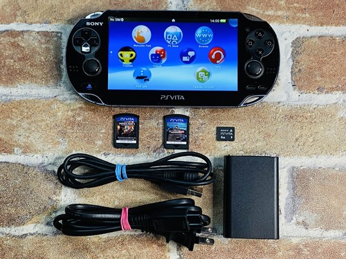 Vita pch 1100 ab01 crystal - ps,