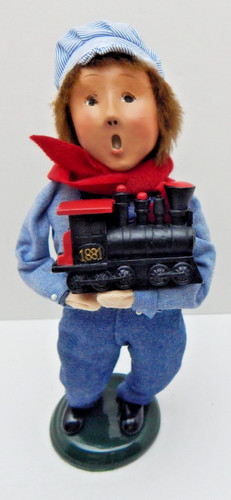 Byers choice carolers - carolers, boy