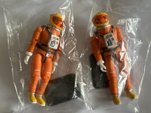 Space 1999 moonbase - ,