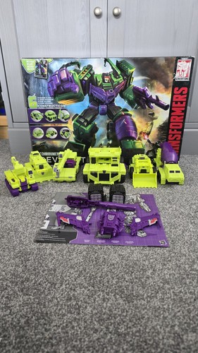Hasbro transformers combiner - hasbro,