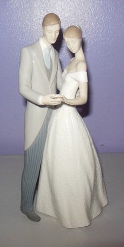 Lladro 8107 together forever - together,