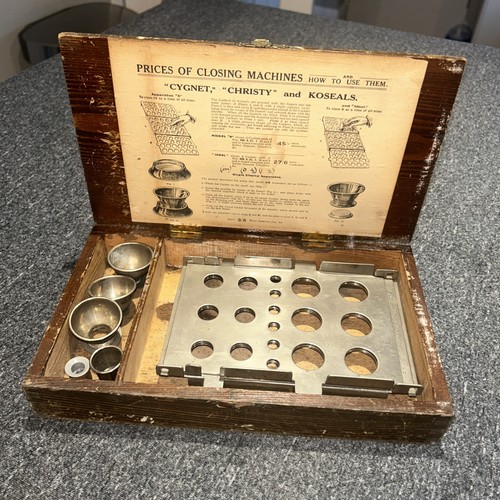 Medical collectible chemist - medical,