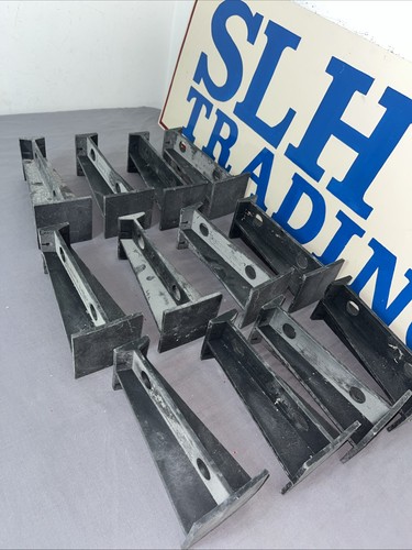 Loft legs insulation - legs, x