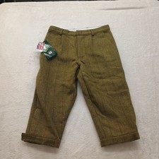 Walker and Hawkes - Mens Derby