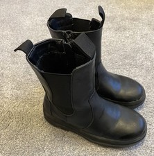 Girls H&M Black Zip Chelsea