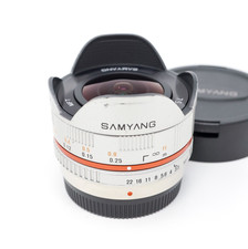 Samyang 7.5mm f/3.5 UMC