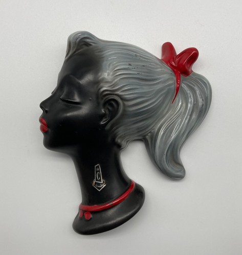 Wall mask woman pottery - wall,