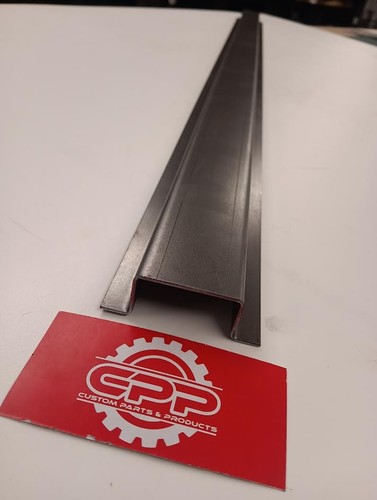 Top hat section - section, steel