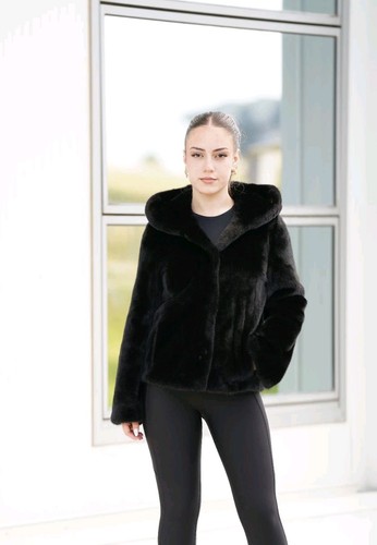 Luxury blackglama fur coat - fur,
