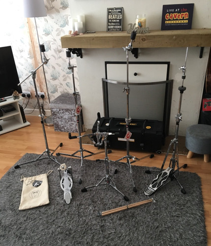 Drum kit stands - drum, stands/hardware