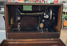 Vintage Singer 15K Hand-Crank