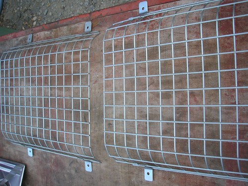 Land rover mesh - land, headlight