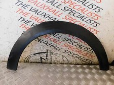 MINI COOPER R56 3DR HATCH 06-13 DRIVER O/S/F WHEEL ARCH TRIM 2757210 *SCRATCHES*