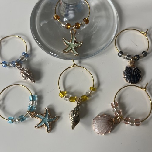 Wine glass charms - wine, set