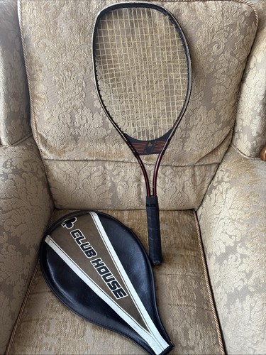 Vintage club house tennis - club,