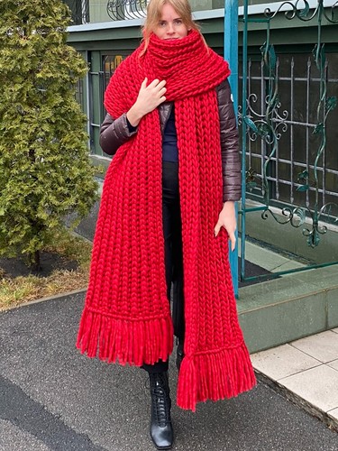 Chunky wool hand knit scarf - ,