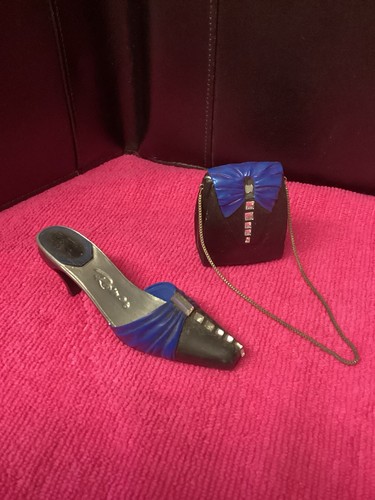 Just the right shoe - the,