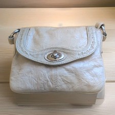 Lakeland Fine Leather Beige